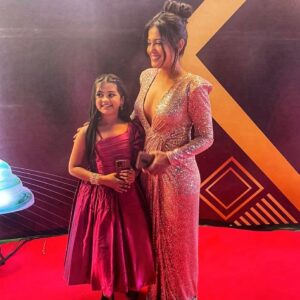 Gulki Joshi Instagram - Well well well...!!
Thankyou @suveera.swetesh.stylist forever grateful
@_mickey___17 ek number ❤️
@kanizfatima_123 chumma 💋
@priyanshusingh8521what will i do without you ???
#itaawards 
#maddamsir
#gulkijoshi