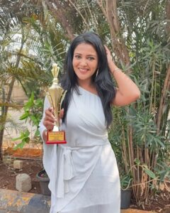 Gulki Joshi Instagram - Thankyou @aspiringshemagazine @aspiringshe for this honor ! 

#blessed #grateful #happy #gulkijoshi