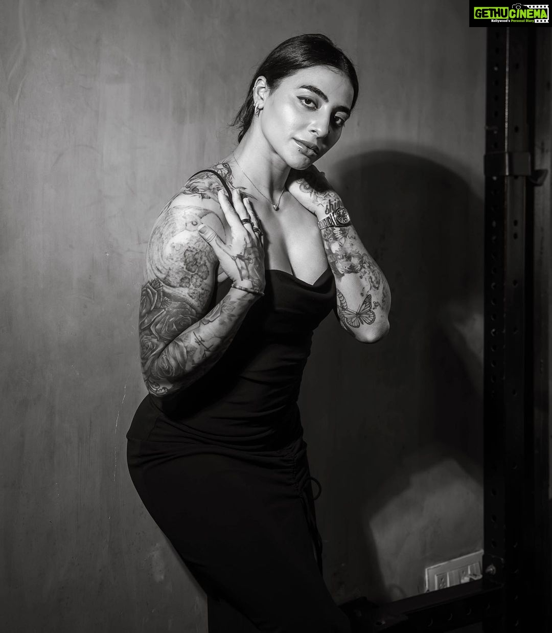 Valimai' actress Bani J's super stylish pictures | Times of India