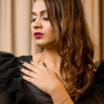 Inaya Sultana Instagram - Just because you're awake doesn't mean you should stop dreaming Makeup & Hair styling : @makeoverbysiri & @hajna_makeover_hairstylist . Pc: @avinash_mukkamala Outfit @girijadesngrgiri #photo #photography #photooftheday #instagood #love #instagram #travel #smile #myself #likeforlikes #instadaily #beauty #bhfyp #life #instalike #portrait #naturephotography