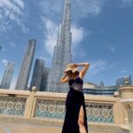 Inaya Sultana Instagram – You can’t turn your eyes on Burj khalifa 

Comment yes or no 

My dubai trip 

Pc : @human_o_grapher @its_titus_john 

#dubai #dubailife #mydubaipics #burjkhalifa #uae #travel #worldstallestbuilding #beautywithbrains #hotgirlsummer