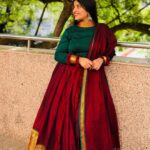 Indravathi Chauhan Instagram - Nothing attracts attention like a red saree.😍❤️ Outfit/: @maharajathelable11 Jewallaries: @sylee_ethnic