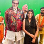 Indravathi Chauhan Instagram – With the one & only Shehenshah @amitabhbachchan sir With ace super 30 film movie Director  #vikas Bhal sir And cinematography @sudhakaryakkanti  Anna🙏🏻❤️😍……