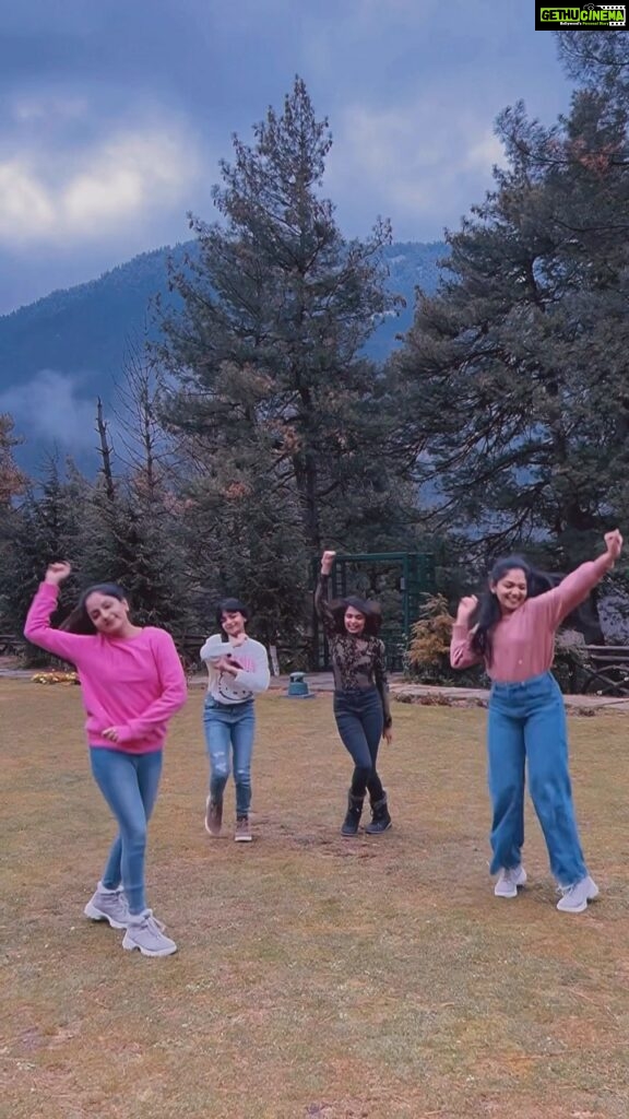 Ishaani Krishna Instagram - kuch kuch happening on the mountains with the siblings Pahalgam, Kashmir