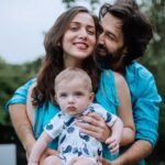 Jankee Parekh Instagram - 5 months in v/s 5 months out 😍💙 Thank u @swankybyjovelfernandes for the precious memories . . . @babysufim #SufiandFolks #blessed #grateful