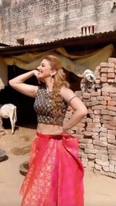 Jasleen Matharu Instagram - 🐄🐮