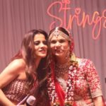 Jasleen Royal Instagram - For the first time ever, WE gatecrashed a wedding and it went like this! The wedding day is special for couples in so many ways and I am so glad that I could make it more memorable for @sakshidixitpaliwal and @paliwalshikhar ❤️ It was unique, heart-warming and thrilling. Thanks to @jeevansathi_com for taking me on this rollercoaster ride and for giving me memories to cherish for a lifetime ❤️✨ #StringsOfLove #StringsOfLoveByJS #Jeevansathi #WeMatchBetter #WeddingGateCrash #IndianWedding