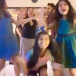 Juhi Parmar Instagram - Ending the year with more dance, more memories, more togetherness as we countdown to 2023! #5daystogo #countdownbegins #countdown #happymemories #happytimes #reels #reel #reelsinstagram