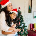Juhi Parmar Instagram - Merry Christmas from me and mine ❤️🎄🥳🤗🫶 #merrychristmas #christmas #xmas #jolly #happy #fun