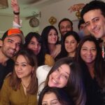 Juhi Parmar Instagram - Birthdays are special and my clan makes it even more soecial..The ones who are with me throughout the year and the ones without whom celebrations would be incomplete. All of you, your happiness and excitement to celebrate made this birthday all the more special! #forever #birthday #latepost #birthdaycelebration #friendsforever #happy #celebration
