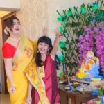 Juhi Parmar Instagram - Truly your presence changes everything! #Gratitude #GanpatiBappaMorya #ganptidance #reel #reels #reelinstagram #reelitfeelit