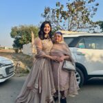 Kanika Mann Instagram - #sukhna ka shagun ✨ . . Wearing @rachitkhannaofficial