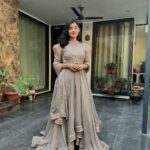 Kanika Mann Instagram - #sukhna ka shagun ✨ . . Wearing @rachitkhannaofficial
