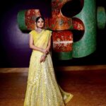 Kanika Mann Instagram - Wished to wear a yellow suit today for #lohricelebration 🔥 But not doing (ghar shift karne me busy hu ) toh socha kuch #throwback daaldu . You all celebrating?