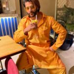 Karanvir Bohra Instagram - Iftaar mubarak⭐️🌙