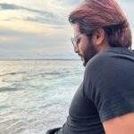 Karanvir Bohra Instagram - The #peace before the storm. Work mode is like vacation for me… #livingit #travel #colombo #work #ballyscasino