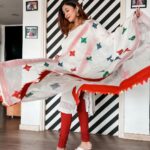 Kishwer Merchant Instagram - Lohri Ready in @trinjann 's Handcrafted Phulkari Dress 🤩 @platformcreatorsentertainment