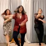 Kishwer Merchant Instagram - Dancing too hard 😱🤣 @raishrutirai @vanisood95 @karanwahi this is for you❤️, don't judge just coz u danced so well 😆😆