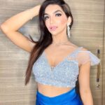 Kriti verma Instagram - Like a butterfly🦋 Pretty to see , hard to catch 🧿 Makeup - @nikitabajajmakeovers Outfit - @hayat_n786 @aayeshasfashion2007 Jewellery - @vibha_sindhwani . . . . . . . . #kriti #kritiverma #instapost #instagood #explore #explorepage #blousedesigns #dhoti #blue #ethnicwear #indowestern #biggboss #roadies #mtv #jaimatadi 🙏🏻