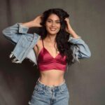 Lopamudra Raut Instagram - Swipe ➡️ #mood