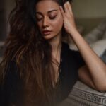 Madhurima Roy Instagram - Blacked ⚫️ut! .. 📷 @lala_photuwale