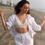 Madhurima Roy Instagram - Setting sail 🛶 .. Cz there ain’t no roads left in this city🤷🏻‍♀️ .. Captured by @lala_photuwale #portraitphotography #portraiture #smoothsailing #whiteonwhite #beachy #justbombaythings Versova, Mumbai