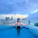 Mahek Chahal Instagram - What Twilight did was show we all have a great capacity for good and evil. Colombo, Sri Lanka