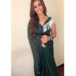 Mahek Chahal Instagram - I eat my greens and wear it too 😜 #NavratriDay5 color green! 💚
