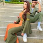 Mahek Chahal Instagram - When you have friends always looking out for u 🙏🏻❤️🥰 @sidharthsharma1991 Outfit by @akarabyshruthi India