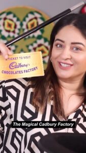 Mahhi Vij Instagram - Just learnt a new magic trick with Cadbury Choclairs. You can learn it too! Just scan the QR code on the pack. Fill in your info. Stand a chance to win your Golden Ticket to the Magical Cadbury  Factory. 
#MagicalCadburyFactory #CadburyGoldenTicket #CadburyChoclairs