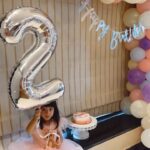 Mahhi Vij Instagram – Happy 3 years my jaan
You are growing up to be such a giving child that it amazes me everyday.💜Thank you for the love,the happiness.I thank god each day for giving me such a beautiful child mumma loves you jaan.May you keep spreading love and light 
Happy birthday princess @tarajaymahhi 
Dress @miakkikidz