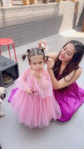 Mahhi Vij Instagram - With my lifeline ❤️My heart ❤️ Meri Tara @tarajaymahhi 
.
.
#feelkaroreelkaro #feelitreelit #mylifeline #myheart #love #myworld #reelsinstagram
