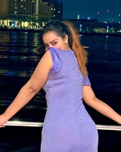 Malavika Menon Instagram - 1M heart and thanks to each one of you who stood by me who loves me who cares about me who made me what I am ❤️✨😙
#onemillion #1million #oneinamillion
@d3yachts
#dxb #dubai #city #of #glam #partytime #hit #1m #thanks #love #gratitude #yacht #hastag