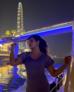 Malavika Menon Instagram - 1M heart and thanks to each one of you who stood by me who loves me who cares about me who made me what I am ❤️✨😙
#onemillion #1million #oneinamillion
@d3yachts
#dxb #dubai #city #of #glam #partytime #hit #1m #thanks #love #gratitude #yacht #hastag