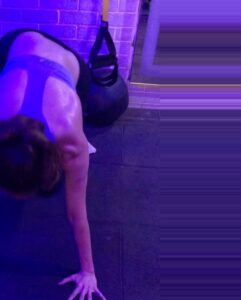 Mandana Karimi Instagram - When will I sweat like this again ??? 🙄😑😕 #missinggym #workout