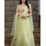 Mannara Instagram - Twirling through the streets in my Regal glory 💚🍃 •Timeless n elegant••