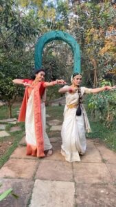 Megha Chakraborty Instagram - 😃 ❤️❤️ #lovedance 

#meghachakraborty #imlie #treaditional #ethnic #bong #southindian #dance #reels #reelsinstagram #reelkarofeelkaro #dancevideo #trending #lovedance #dolare #devdas