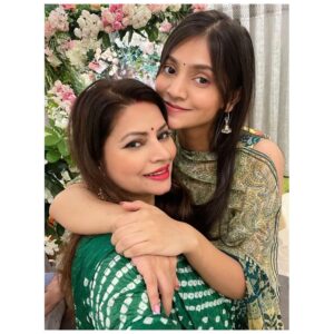 Megha Dhade Instagram - Lord Ganesh is our protector and our guide and on the auspicious occasion of Ganesh Visarjan, I wish He is always there to show us the right path and help us fight our troubles.
Ganapati Bappa Morya! Pudhchya Varshi lavkar ya! 🙏🏻🌺
#ganapatibappamorya  #ganapati2021 #family #festivals #ganeshchaturthi  #visarjan #meghadhade #meghasmagic