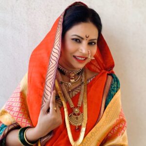 Megha Dhade Instagram - आपल्या आयुष्यात संकट दुर करून अक्षयसुखसुमृद्धी ,धनसंपदा नांदो  अक्षयतृतीया निमित्त आपणास व आपल्या परिवारास हार्दिक शुभेच्छा! घरीच राहा... सुरक्षित राहा. 🙏🏻💕