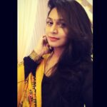Mohana Bhogaraju Instagram - 💛🖤