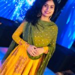 Mohana Bhogaraju Instagram - 💚💛 Outfit: Mohana Bhogaraju 💃 Pc:@sruthiranjani ❤️