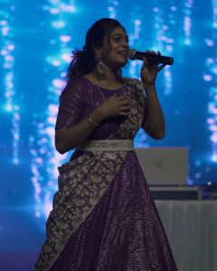 Mohana Bhogaraju Instagram - @iare_hyderabad What an Energy Guys!!
Thank you for all the Love!!❤️

Happy to Have Performed with You @mr.noelsean anna!!

Outfit: @anvitha_collections
📸: @teamartviewworks @khaja.nature