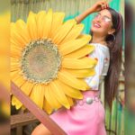 Mugdha Chaphekar Instagram - Cover me in Sunshine ✨✨🎵 . . . . 📸and Outfit by @anusoru ❤️ . . #love #sunshine #happysoul #mugdhachaphekar Mumbai, Maharashtra