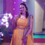 Munmun Dutta Instagram - ❤️❤️ . . #munmundutta #picturesoftheday #postoftheday #festivewear #festivevibes #tmkoc #diwalivibes #diwalioutfit #indianwear #traditionalwear #behindthescenes #behappy #shootlife #workmode