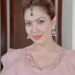 Munmun Dutta Instagram - 😊 Outfit @kiyanaswardrobe . . #picturesoftheday #munmundutta #traditionalwear #festivewear #festivalvibes #postoftheday