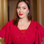Munmun Dutta Instagram - Thank you BIKANER for the warm welcome. . Outfit @poojapeshoriaofficial Styled by @stylingbyvictor @sohail__mughal___ Earrings @rubansaccessories Assisted by @_jadejachintal_ . . Managed by : @redcherrytalent @afreenriaz @shethkeyura . . #munmundutta #eventnight #aboutalook #aboutlastnight #ootn #rajasthan