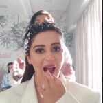 Neha Pendse Instagram - Love this video @hairbydrishya Also guess who is having the best time in middle of all the chaos ??? Any guess @santushtimahadeo ?