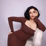 Neha Pendse Instagram - More like Morticia but brown 🤎