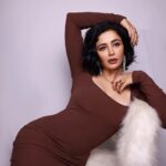 Neha Pendse Instagram - More like Morticia but brown 🤎