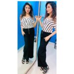 Neha Prajapati Instagram - What say..! #mirrorselfie #picoftheday #selfie #instagram #instapic #instagood #gratitude #nehaprajapati